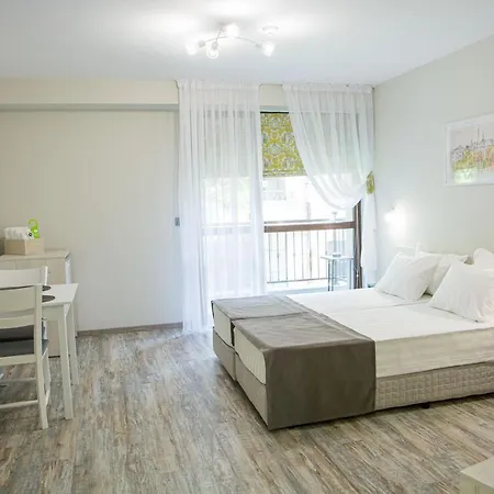 Hotel Arima